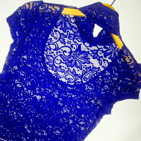 Express Top - Picture 2 of 5